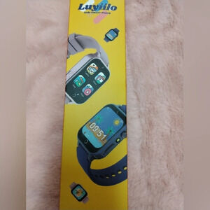 Luyiilo kids smart watch pink new in packaging